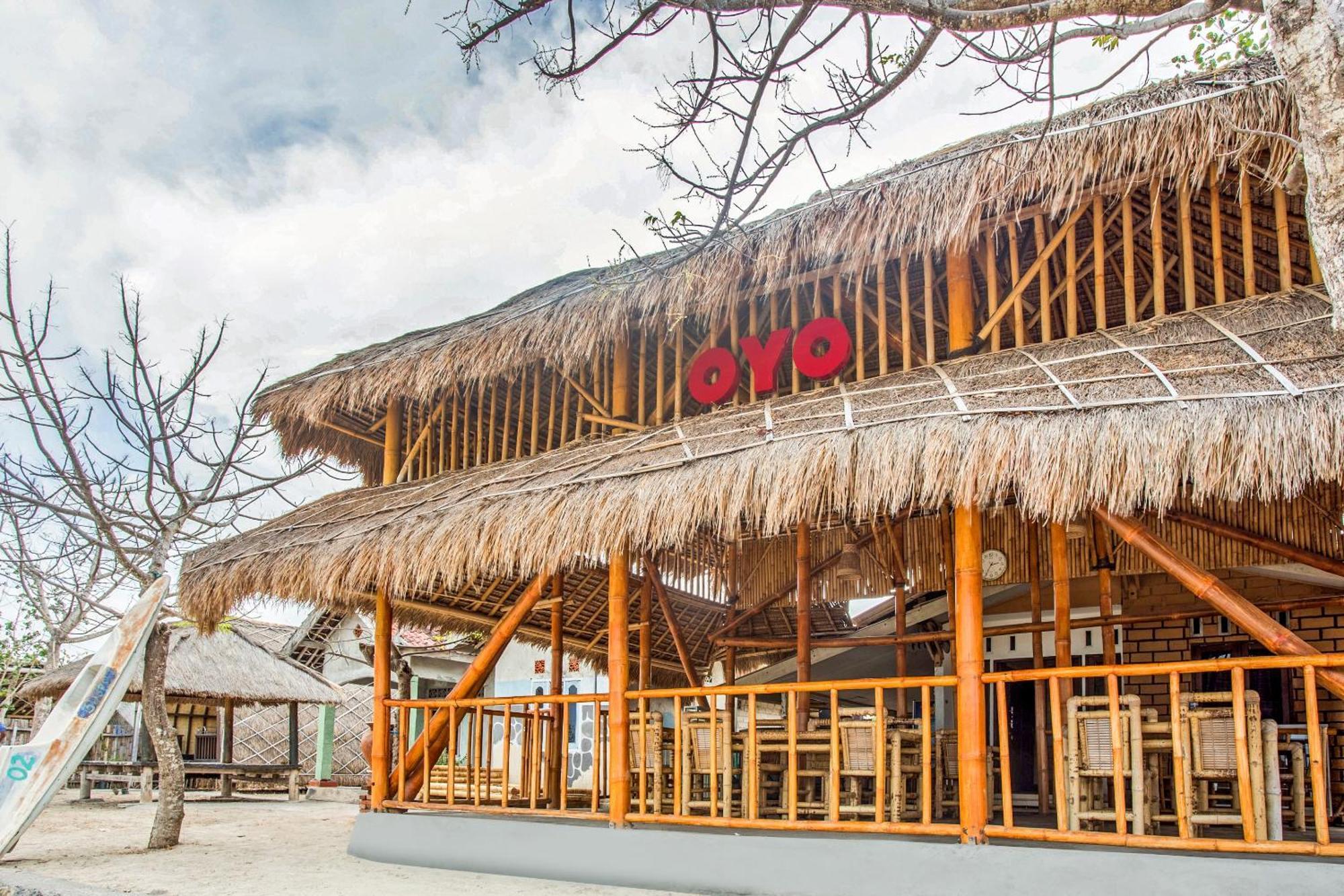 Oyo 1837 Telone Bungalow Palebah Екстериор снимка